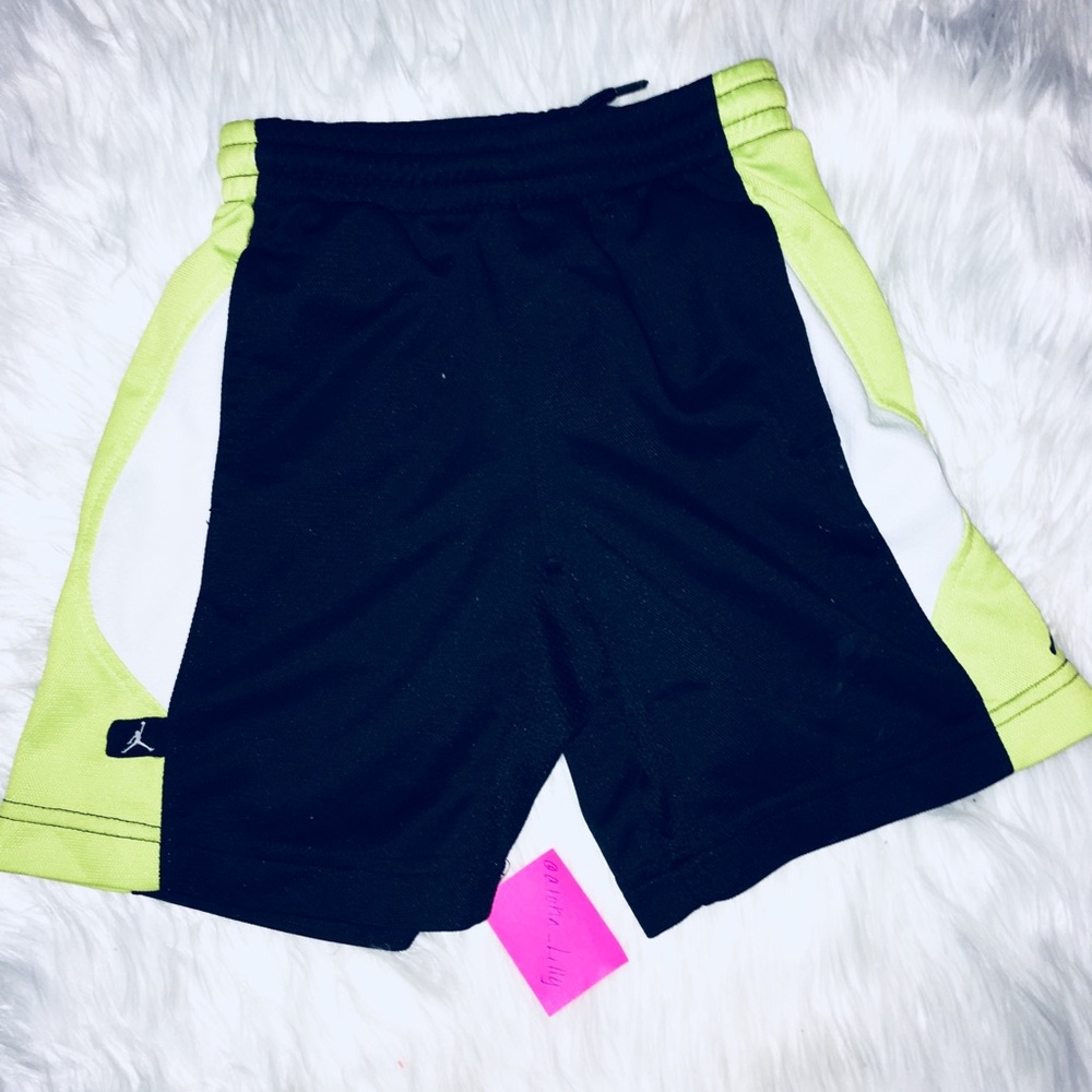 Nike • Air Jordan Shorts • 5 /6